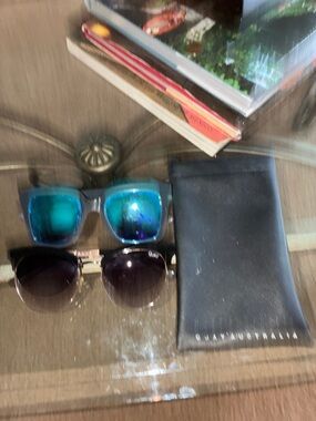 Quay sunglasses 🕶️ 2 pairs